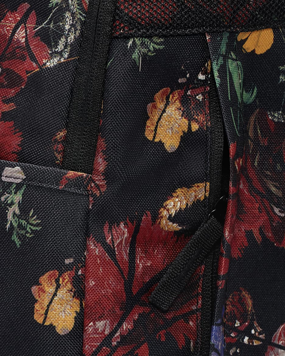 Nike Floral Backpack 21L Nike ID